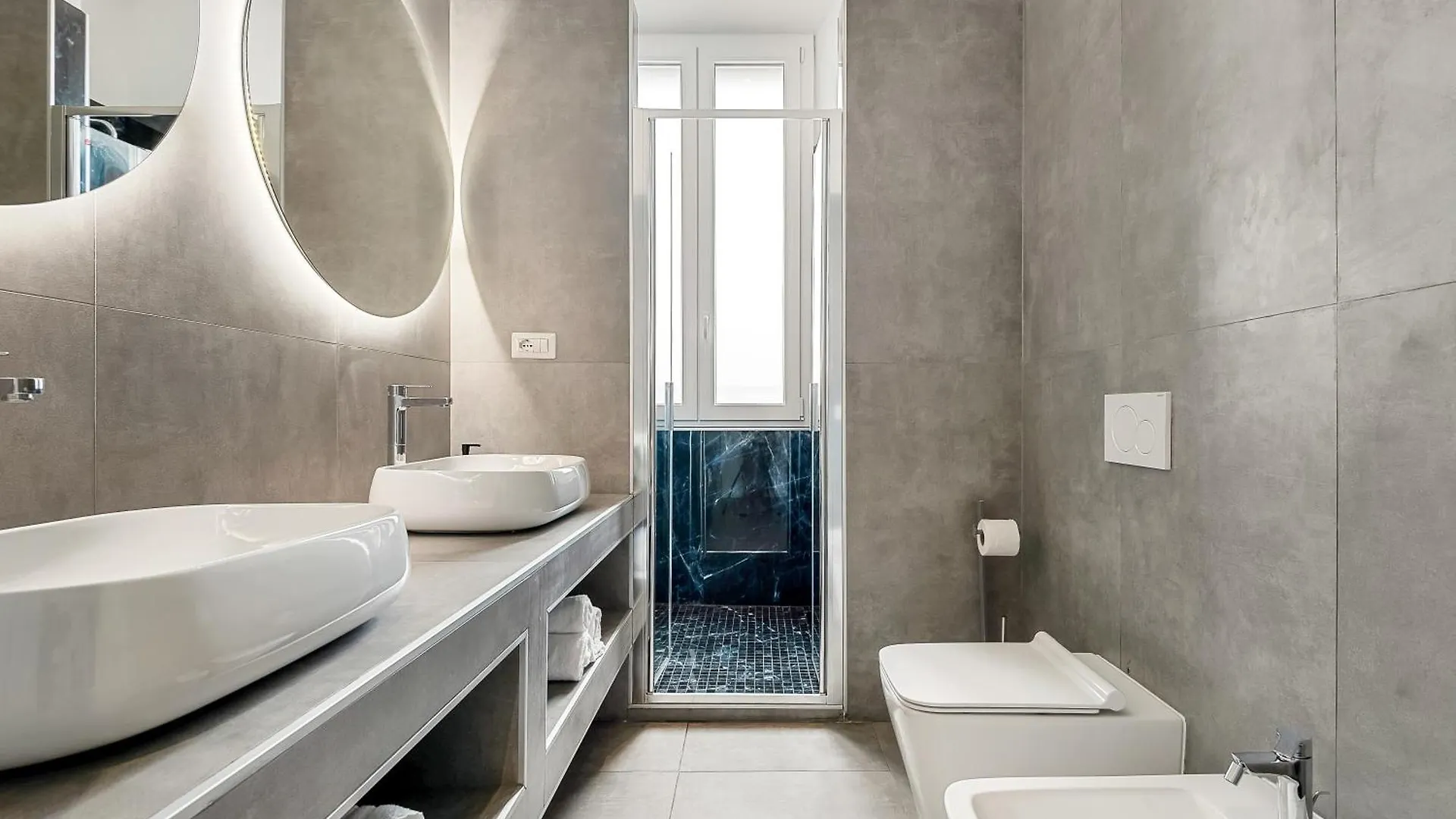 Home 501 Guest House - La Spezia