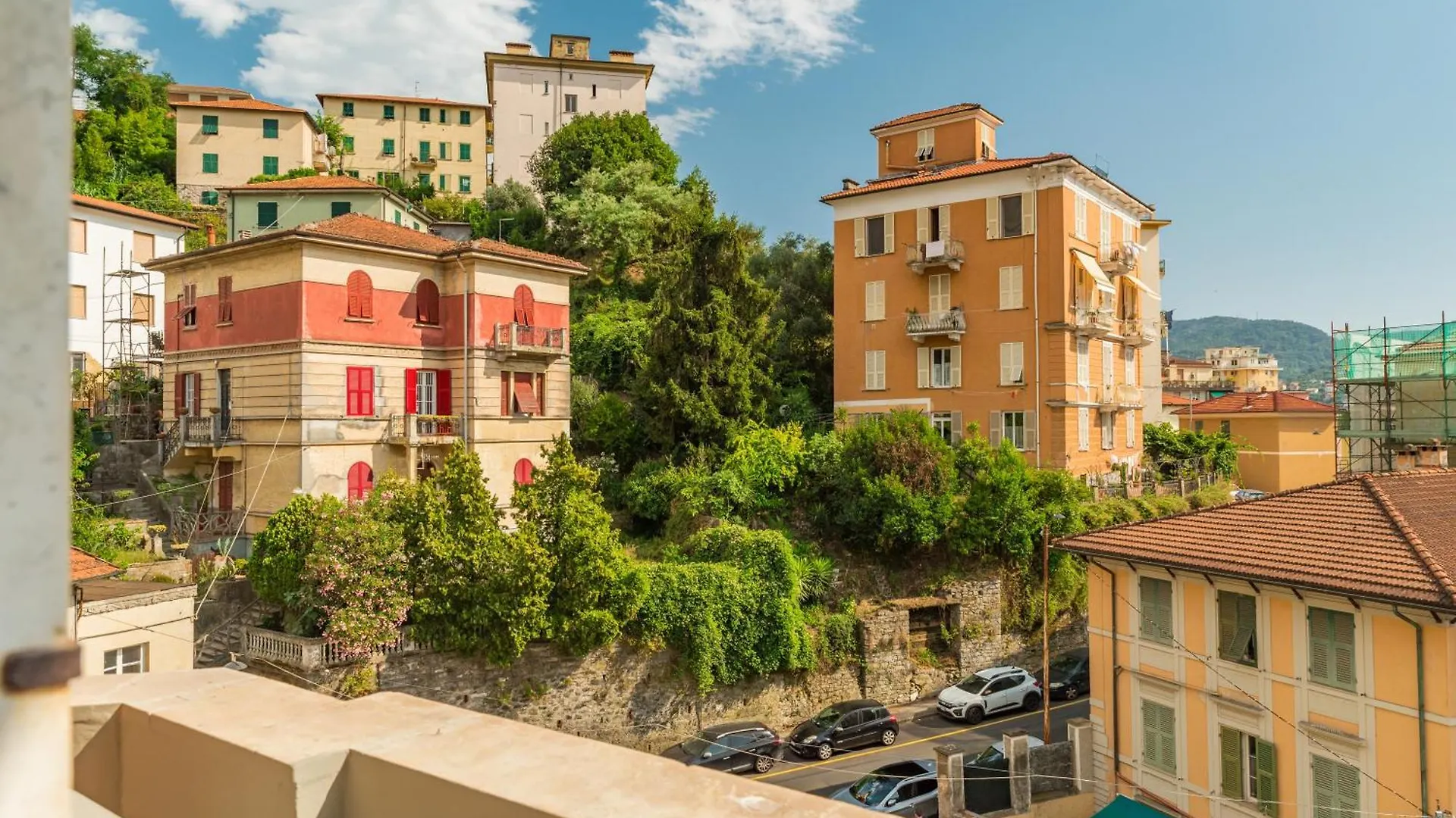 Home 501 Guest House - La Spezia